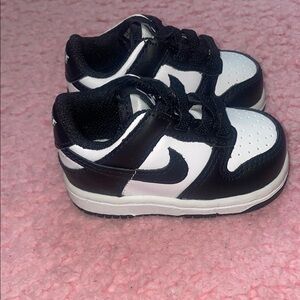Nike Kids Black and White dunks Sneakers size 3c